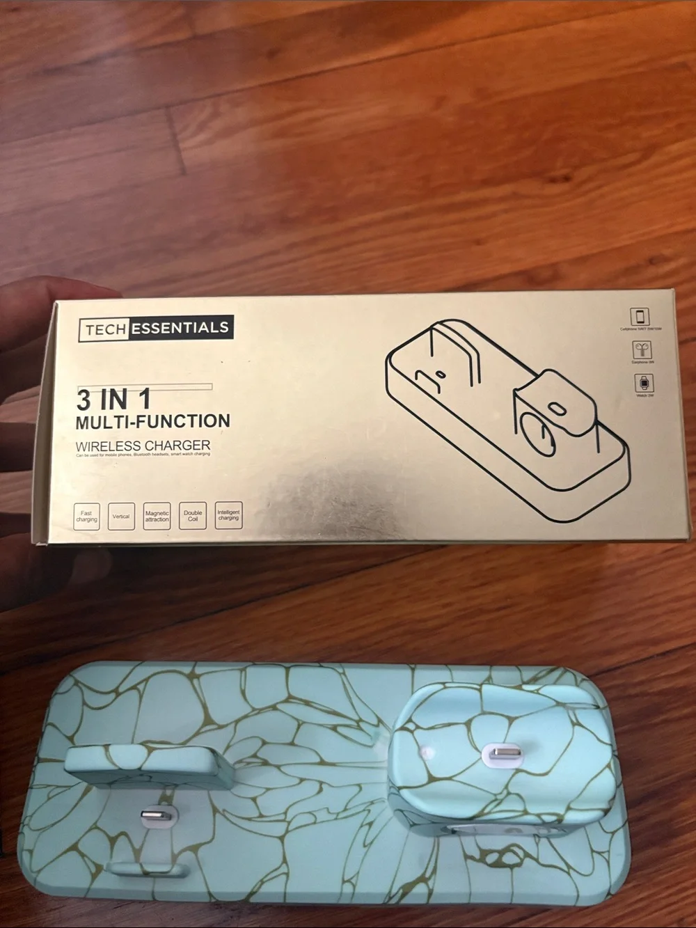Essentials 3-in-1 Fast Charge Dock Station - Mint Green with Gold Veins